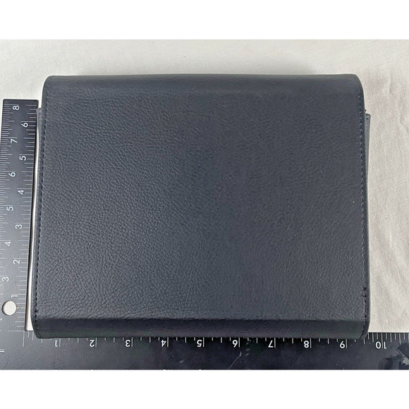 Mercedes Benz C Class Owners Manual C300 Sedan Booklets + CD w/Black Case - Picture 3 of 13